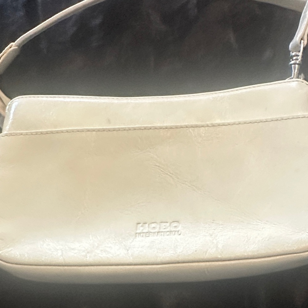 HOBO Off-White Leather Hobo Bag